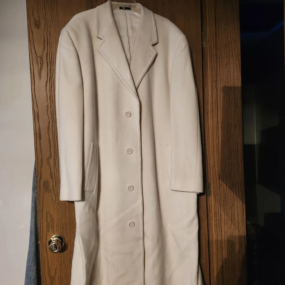 Men's Cream Dress Coat - Picture 2 of 6